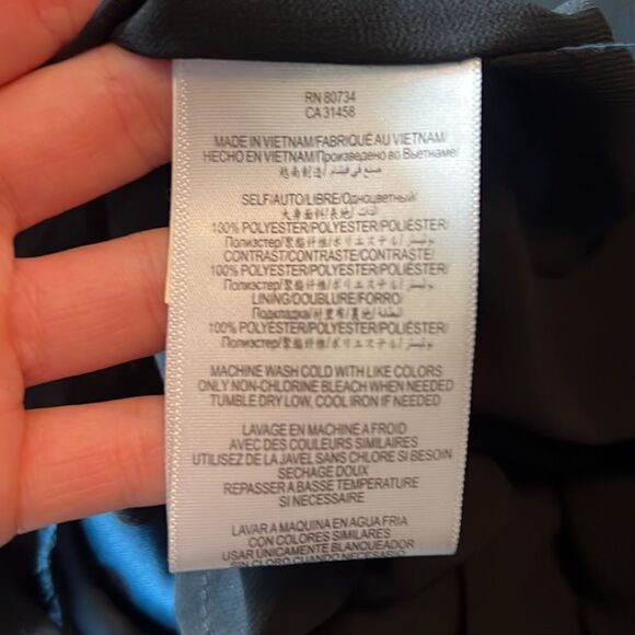 BCBG Generation polka dot jumpsuit. Size 2 - Picture 4 of 10